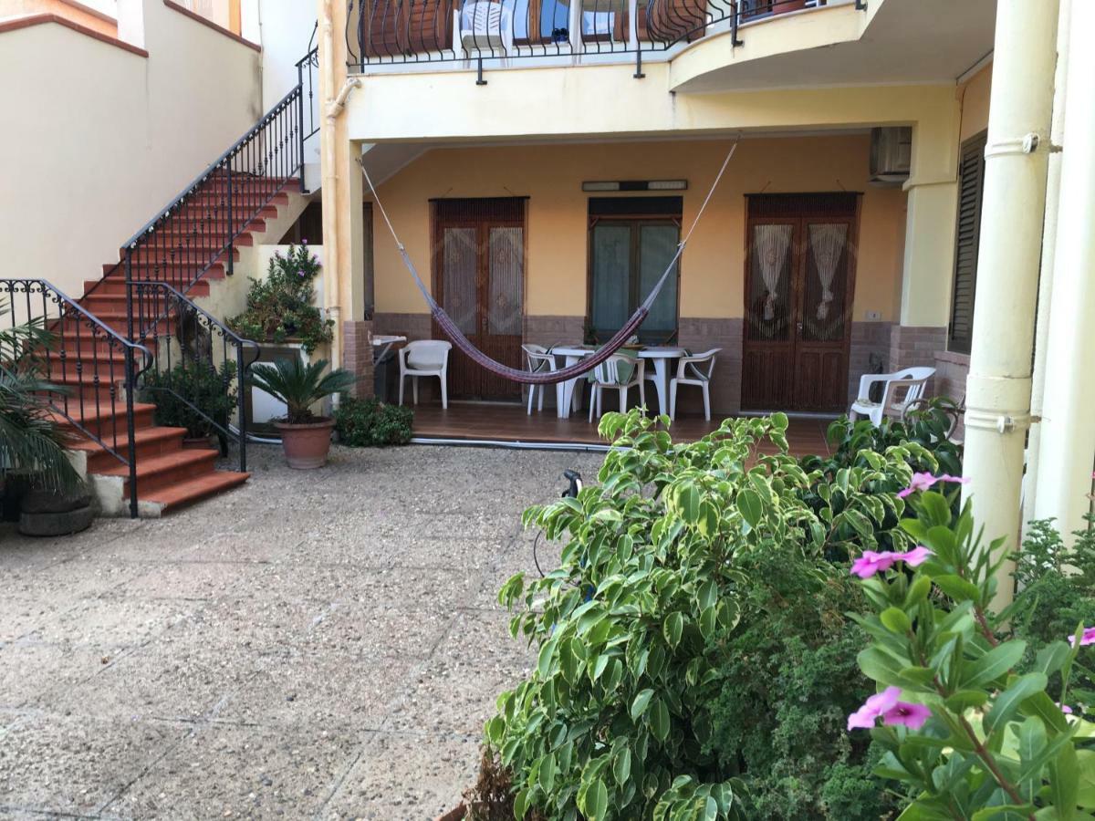 Anna Apartment Villaputzu Bagian luar foto
